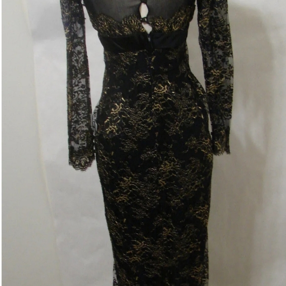 Isabelle Allard Black lace gown gold floral  trim - Picture 6 of 12